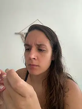 Snapshot of SOPHIA_VELMONT chatting on 07-04-26, 07:31 SOPHIA VELMONT online show from 07-04-26, 07:31
