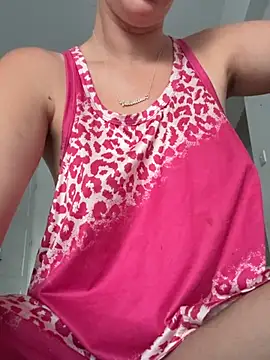 Snapshot of EmmaBrooks3 chatting on 06-15-26, 02:36 EmmaBrooks3 online show from 06-15-26, 02:36