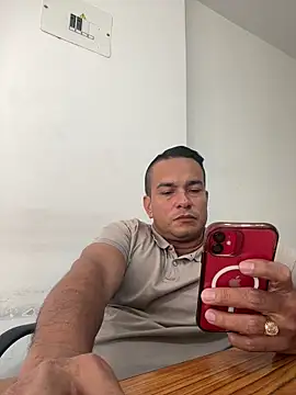 Snapshot of Teofilo2709 chatting on 06-12-26, 02:16 Teofilo2709 online show from 06-12-26, 02:16