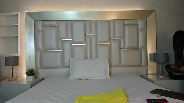 Snapshot of EmmyRossil chatting on 07-29-26, 12:03 EmmyRossil online show from 07-29-26, 12:03