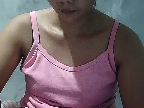 Snapshot of mymommy69 chatting on 06-17-26, 11:49 mymommy69 online show from 06-17-26, 11:49