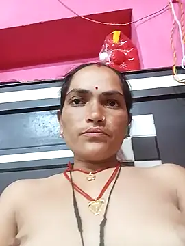 Snapshot of HOkajal78 chatting on 06-29-26, 10:15 HOkajal78 online show from 06-29-26, 10:15