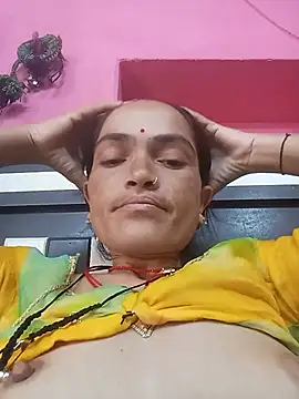 Snapshot of HOkajal78 chatting on 07-18-26, 02:49 HOkajal78 online show from 07-18-26, 02:49