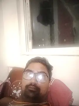 Snapshot of dhirusury050625 chatting on 06-30-26, 05:25 dhirusury050625 online show from 06-30-26, 05:25