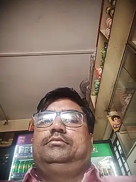 Snapshot of dhirusury050625 chatting on 07-02-26, 06:19 dhirusury050625 online show from 07-02-26, 06:19