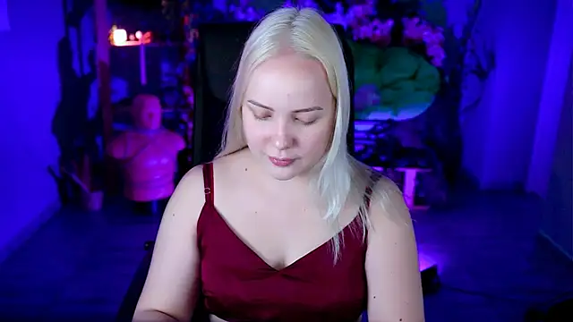 Snapshot of stellawatts chatting on 07-12-26, 12:07 stellawatts online show from 07-12-26, 12:07