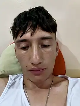 Snapshot of Miguel27Mt chatting on 07-15-26, 10:26 Miguel27Mt online show from 07-15-26, 10:26