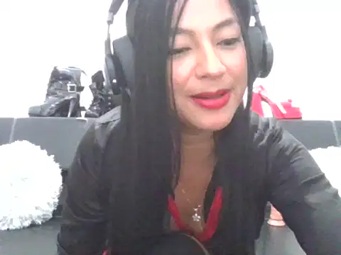 SAKURA AKEMI online show from 06-24-26, 04:55