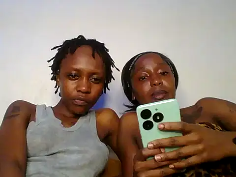 Snapshot of Pretty-Caramel1 chatting on 07-22-26, 09:28 Pretty-Caramel1 online show from 07-22-26, 09:28