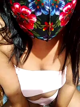 Snapshot of Shopner_Rani chatting on 06-26-26, 03:27 Shopner Rani online show from 06-26-26, 03:27
