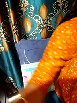 Snapshot of Shopner_Rani chatting on 07-02-26, 11:27 Shopner Rani online show from 07-02-26, 11:27