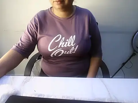 Snapshot of cutie_anjel chatting on 06-14-26, 03:47 cutie anjel online show from 06-14-26, 03:47