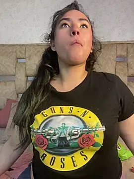 Snapshot of sophia_pink17 chatting on 07-11-26, 12:52 sophia pink17 online show from 07-11-26, 12:52