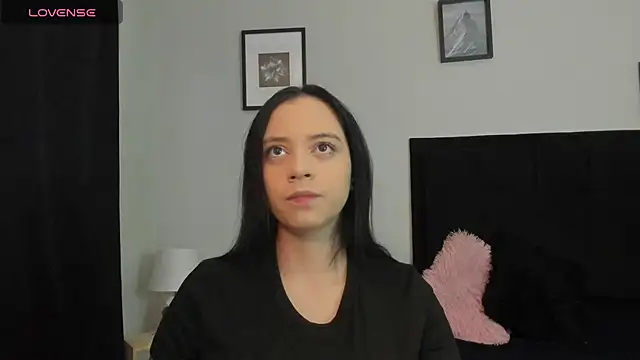 Sara B online show from 06-19-26, 06:01