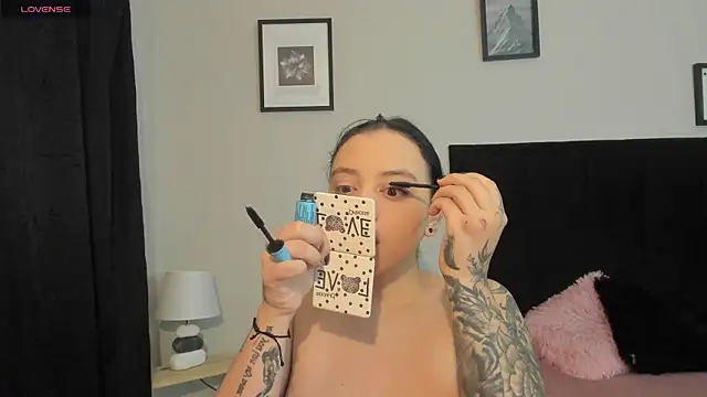 Sara B online show from 06-26-26, 06:01