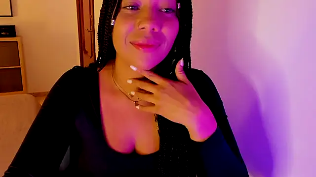Snapshot of NicolePasqualott chatting on 09-27-25, 08:47 NicolePasqualott online show from 09-27-25, 08:47