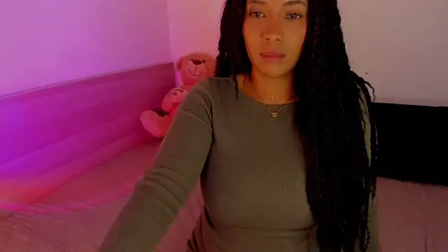 NicolePasqualott online show from 11-16-25, 08:25