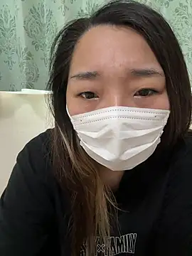 Snapshot of MIYABI_CHAN chatting on 06-18-26, 04:24 MIYABI CHAN online show from 06-18-26, 04:24