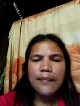Snapshot of Scarletkiss01 chatting on 06-17-26, 12:35 Scarletkiss01 online show from 06-17-26, 12:35
