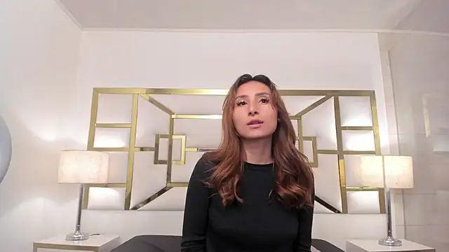 VivieneLuxe online show from 07-29-26, 07:39