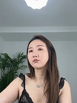 Snapshot of Anngerrqing chatting on 06-14-26, 10:28 Anngerrqing online show from 06-14-26, 10:28