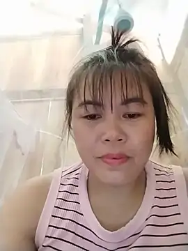 Snapshot of -Lemi- chatting on 06-15-26, 04:15 -Lemi- online show from 06-15-26, 04:15