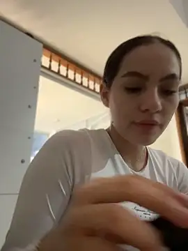 Snapshot of MegaanRouse_ chatting on 06-18-26, 11:25 MegaanRouse online show from 06-18-26, 11:25