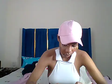 Snapshot of jay-ezike chatting on 07-13-26, 01:30 jay-ezike online show from 07-13-26, 01:30