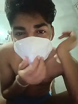 Snapshot of Adityasighn chatting on 07-12-26, 11:34 Adityasighn online show from 07-12-26, 11:34