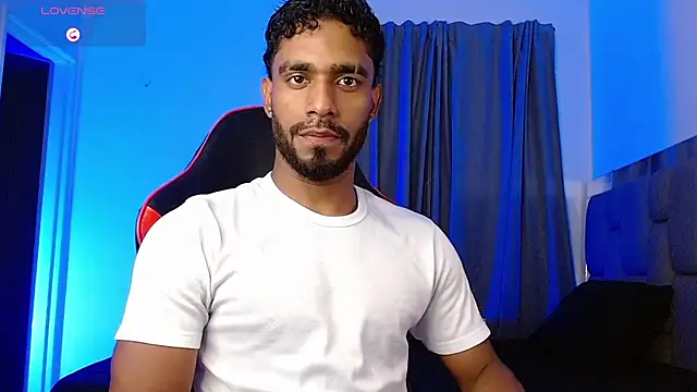 Snapshot of Damiano_walker chatting on 06-25-26, 05:23 Damiano walker online show from 06-25-26, 05:23