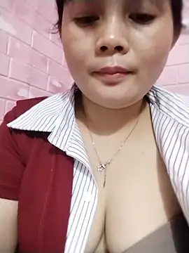 Snapshot of Lyh_sexy chatting on 07-05-26, 04:25 Lyh sexy online show from 07-05-26, 04:25