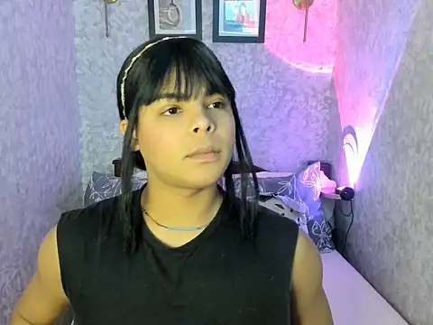 Snapshot of emily_rosue_ chatting on 07-22-26, 09:06 emily rosue online show from 07-22-26, 09:06