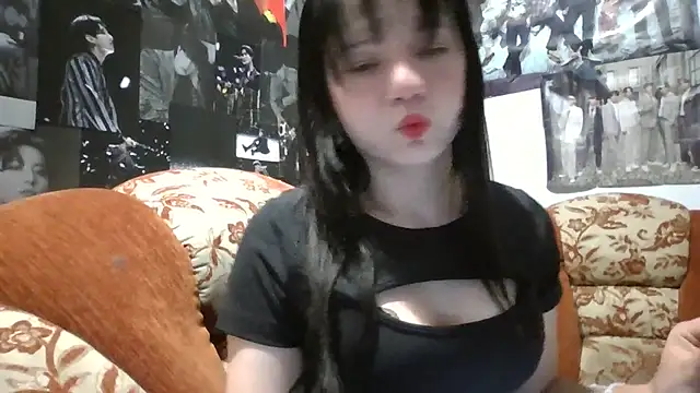 Snapshot of LittilePrincess chatting on 07-10-26, 09:39 LittilePrincess online show from 07-10-26, 09:39