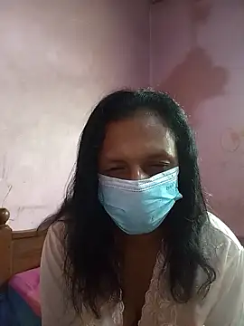 Snapshot of Nikini-xx chatting on 06-17-26, 03:53 Nikini-xx online show from 06-17-26, 03:53