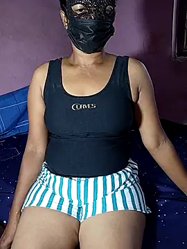 Nikini-xx online show from 06-30-26, 03:18