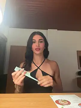 sarahlfvxo online show from 06-23-26, 04:16