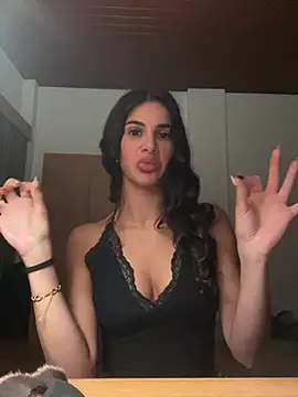 sarahlfvxo online show from 06-27-26, 04:56