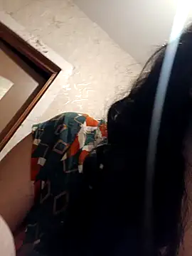 Snapshot of LoveVixen_LoveWolf chatting on 07-11-26, 12:46 LoveVixen LoveWolf online show from 07-11-26, 12:46