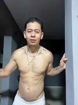 Snapshot of ColombianSexyCouple_ chatting on 08-05-26, 05:21 ColombianSexyCouple online show from 08-05-26, 05:21