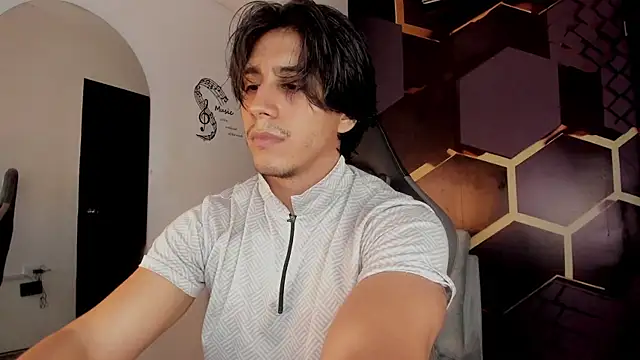 Snapshot of Alexx_Cano_ chatting on 08-07-26, 03:08 Alexx Cano online show from 08-07-26, 03:08