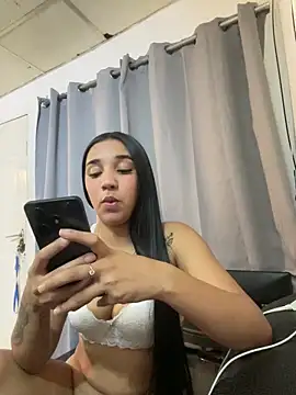 Snapshot of Cristina_Sofia_pm chatting on 07-01-26, 04:47 Cristina Sofia pm online show from 07-01-26, 04:47