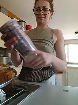 NeedyNina online show from 06-29-26, 06:08