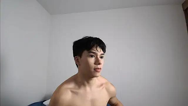 Snapshot of luandy_1 chatting on 06-17-26, 12:40 luandy 1 online show from 06-17-26, 12:40