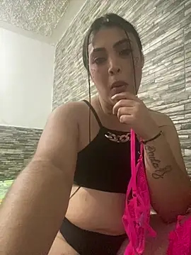 Snapshot of Salsa_Seductre chatting on 07-16-26, 04:51 Salsa Seductre online show from 07-16-26, 04:51