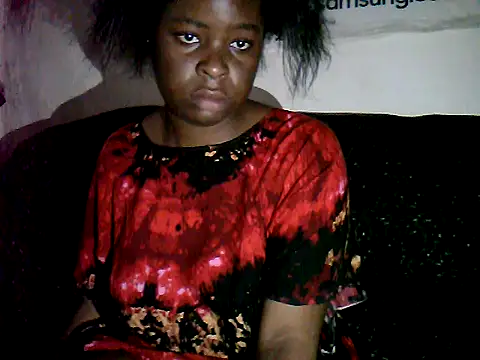 Snapshot of dark_divah chatting on 07-09-26, 06:50 dark divah online show from 07-09-26, 06:50