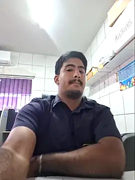 Snapshot of vitinshow chatting on 07-11-26, 03:37 vitinshow online show from 07-11-26, 03:37
