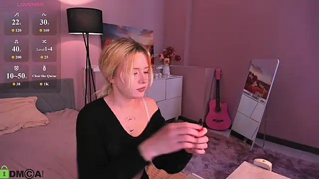 Snapshot of kikipeach chatting on 07-14-26, 12:22 kikipeach online show from 07-14-26, 12:22