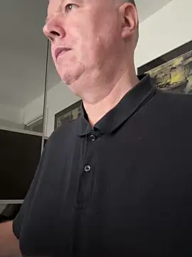 Snapshot of cumboy chatting on 12-01-25, 11:26 cumboy online show from 12-01-25, 11:26