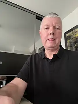 Snapshot of cumboy chatting on 02-02-26, 01:54 cumboy online show from 02-02-26, 01:54