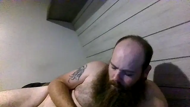 Snapshot of ThisGuy42o chatting on 06-17-26, 03:53 ThisGuy42o online show from 06-17-26, 03:53